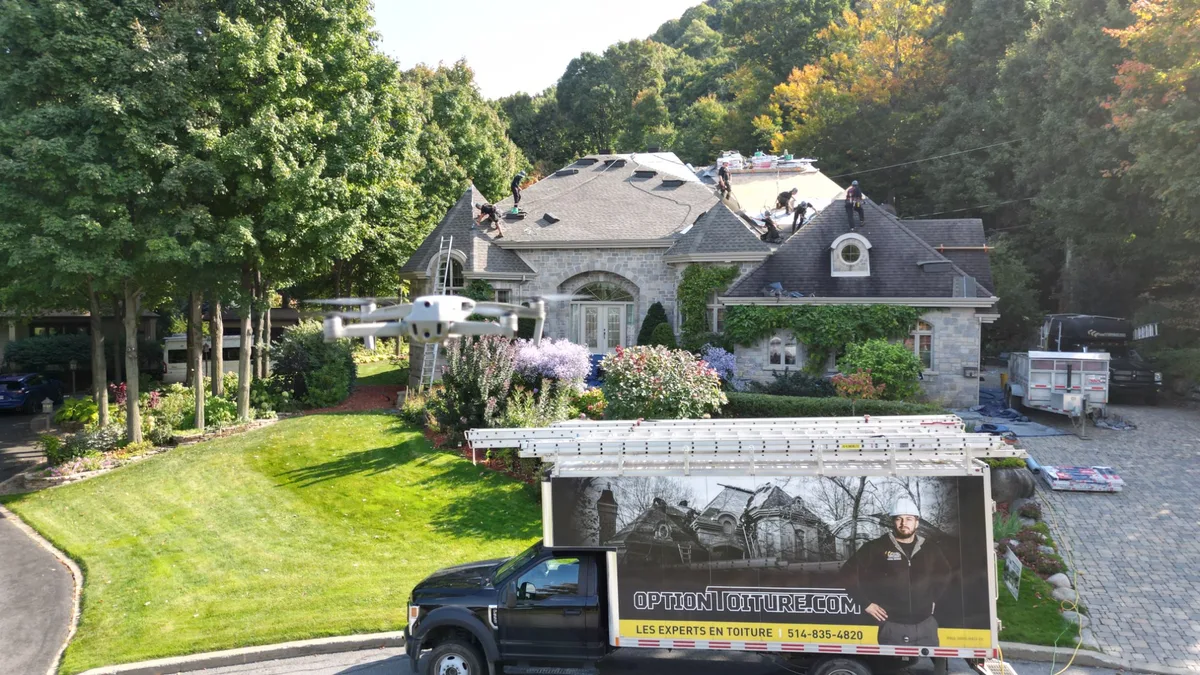 Roof Replacement in Candiac