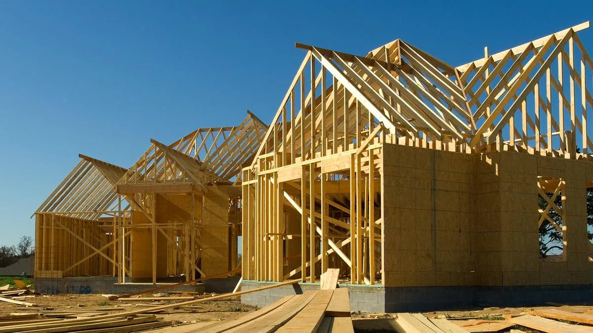 Roof Installation in Candiac